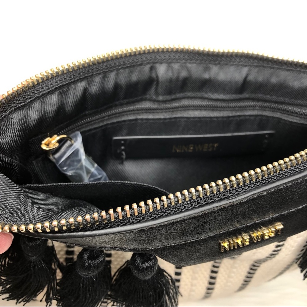 New NINE WEST Astoria SLG Tassel Wristlet - Picture 8 of 11